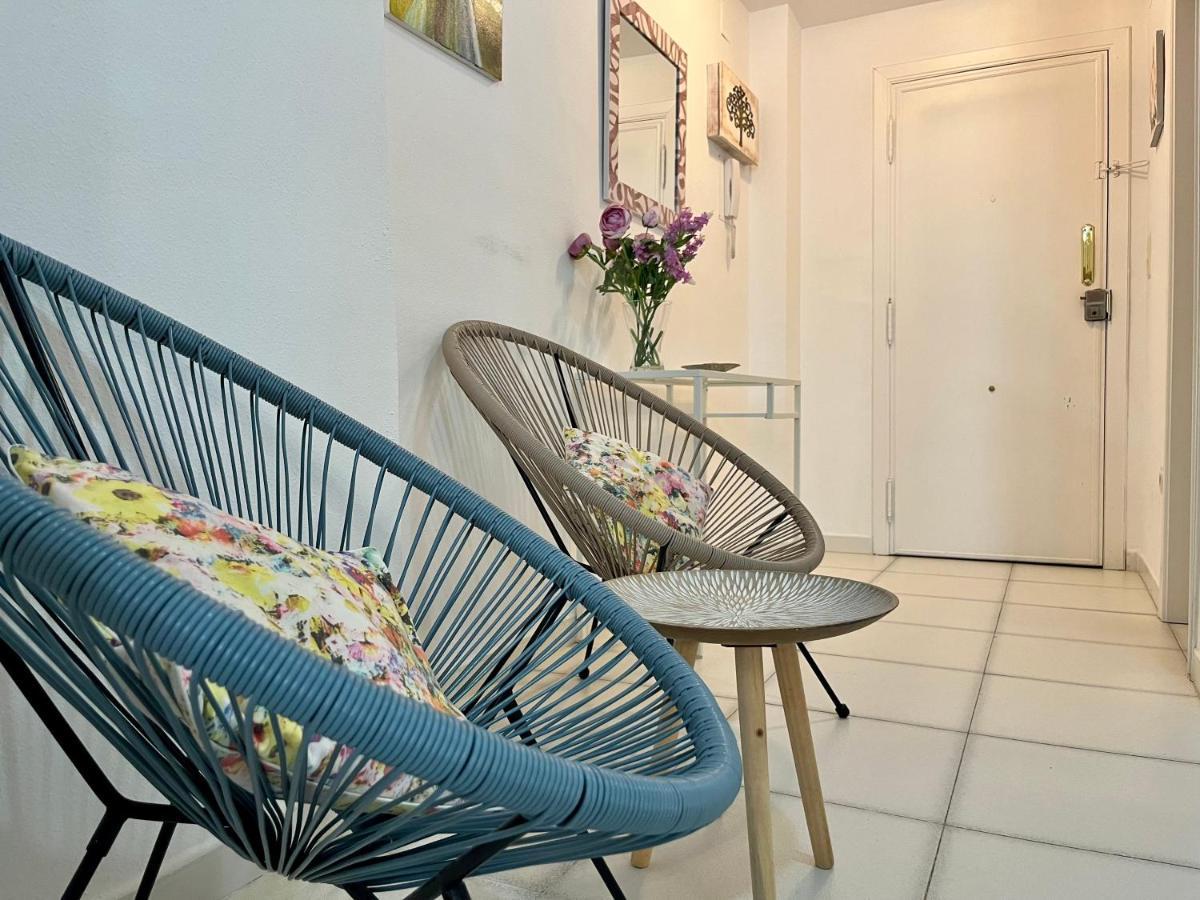 Apartment On The Beach With Parking And Pool Calp Exterior foto