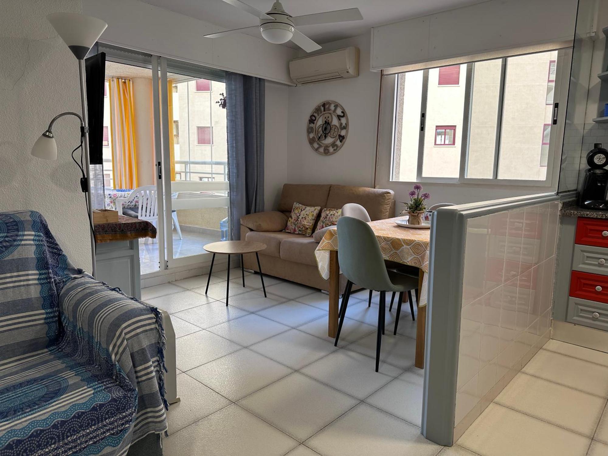 Apartment On The Beach With Parking And Pool Calp Exterior foto